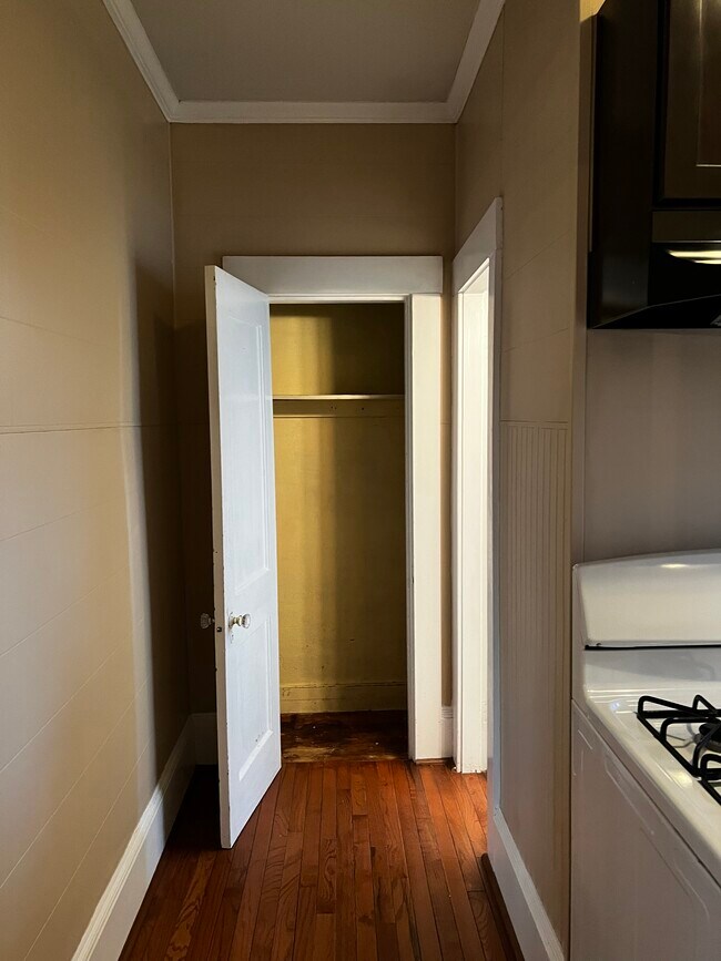 Foto del edificio - 34 Irvington St