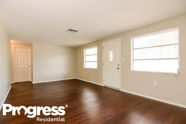 Foto del edificio - 1012 Normandy Blvd