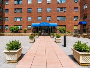 Building Photo - 6515 JFK Blvd E