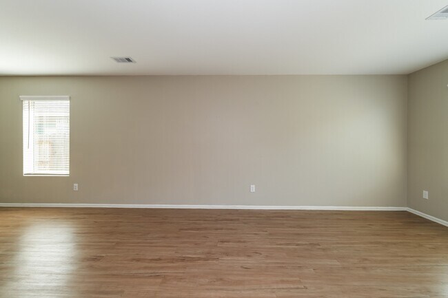 Foto del edificio - 4122 Saw Mill Peak Ln