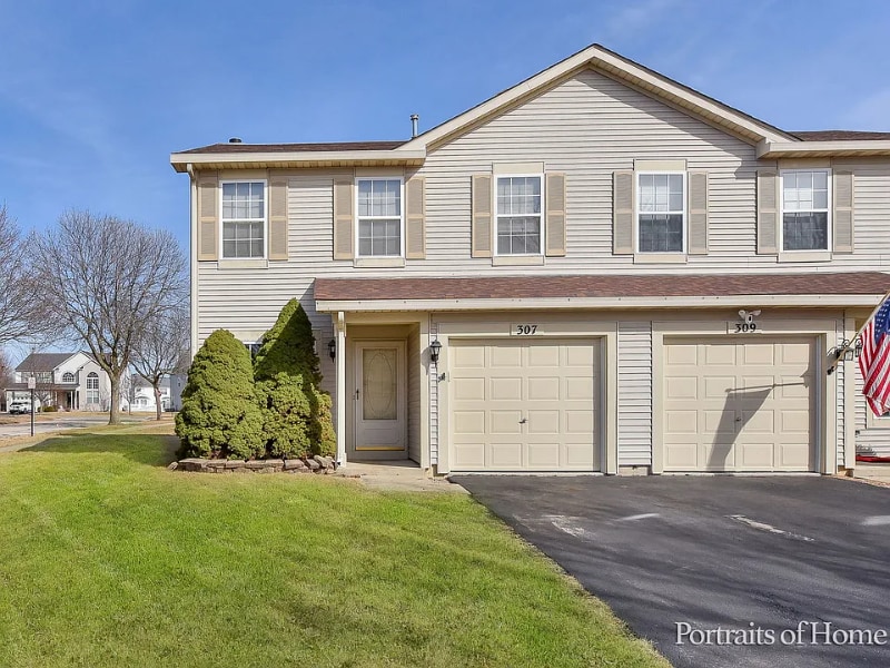Photo - 307 Ramsey Dr (Romeoville, IL)