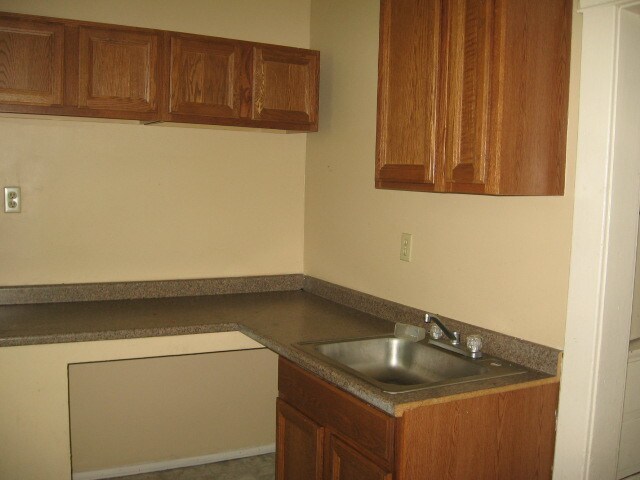 Building Photo - 1118 Isadore St