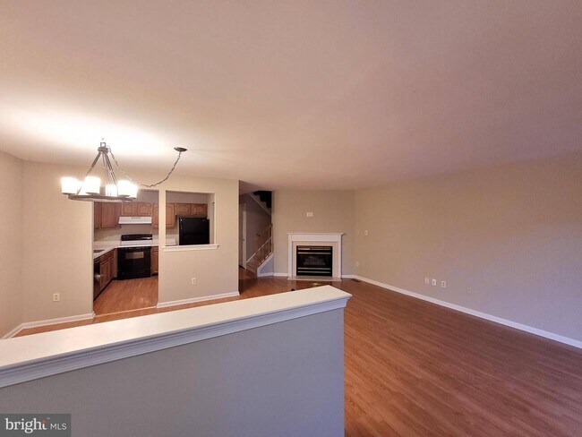 Building Photo - 5305 Spruce Mill Dr