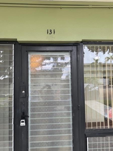 Foto principal - 1911 NE 8th Ct