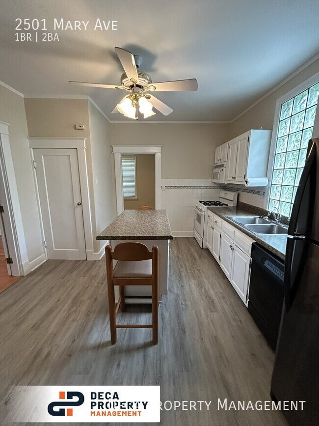 Foto del edificio - 2501 Mary Ave