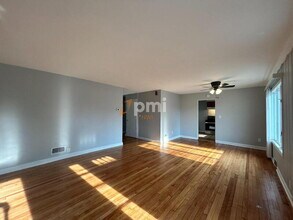 Building Photo - 8000 Lake Shore Dr