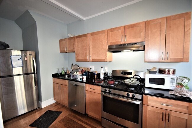 Foto del edificio - 39 Englewood Ave