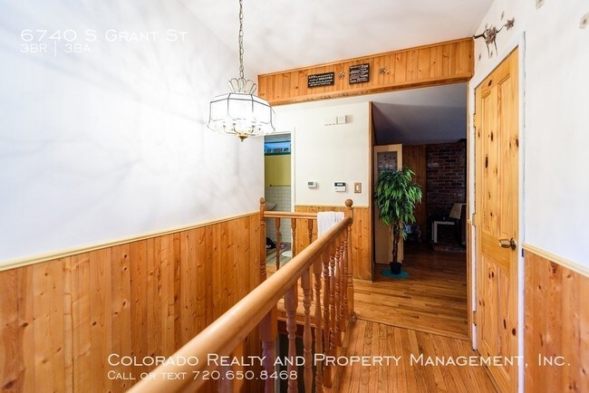 Foto del edificio - Spacious 3+2 Home with a Beautiful Backyard!