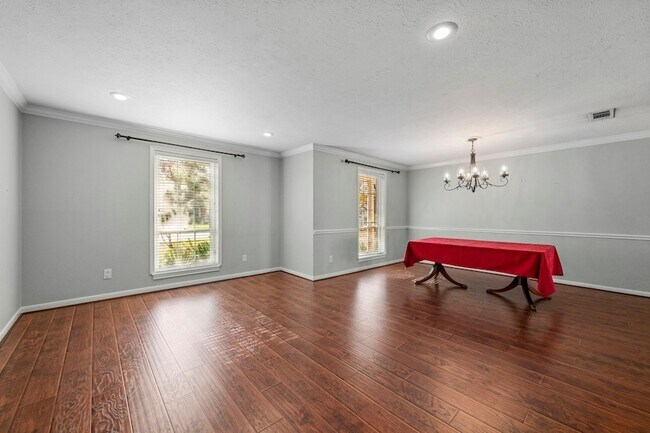 Building Photo - 10606 Ella Lee Ln