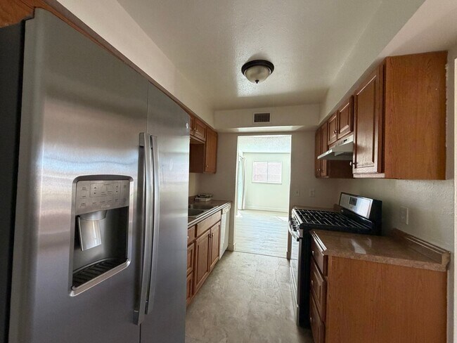 Foto del edificio - 507 S Lea Ave