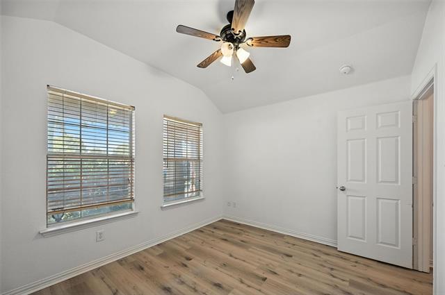 Foto del edificio - 4312 Ridgewood Rd