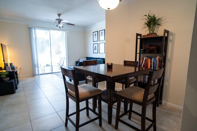 Building Photo - 175 Galicia Way