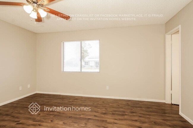 Foto del edificio - 2525 E Libby St