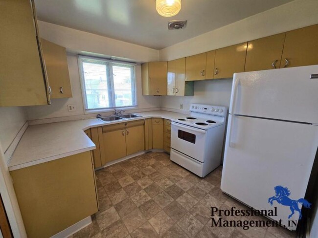 Foto del edificio - 4 bedroom in Billings MT 59101