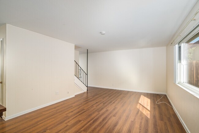 Building Photo - 1175 Broadway