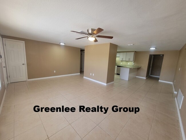 Building Photo - Charming & Spacious 4-Bedroom, 2-Bath Home...