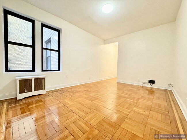 Foto del edificio - 106 Fort Washington Ave