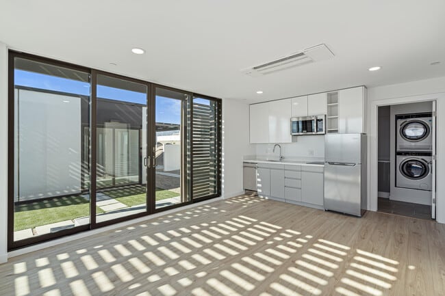 Foto del edificio - 13848 Scenic Crest Cir