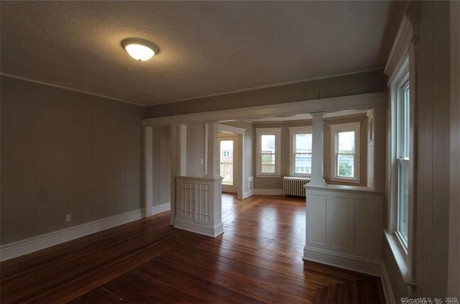 Building Photo - 229 Campfield Ave