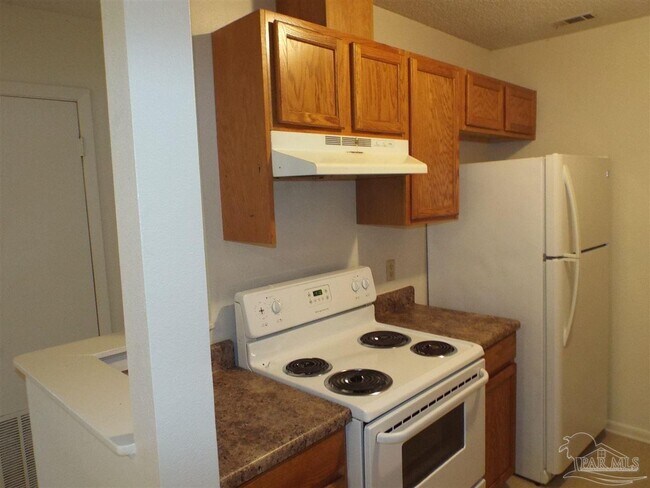 Building Photo - 5205 Charbar Dr
