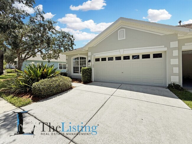 Foto del edificio - 7411 Surrey Wood Ln