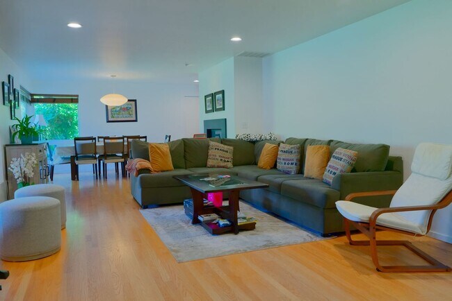Foto del edificio - 4118 93rd Ave SE