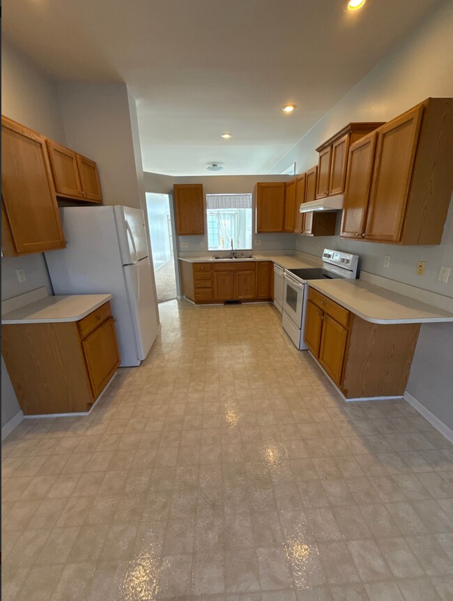 Foto del edificio - 3 Bed 2 Bath