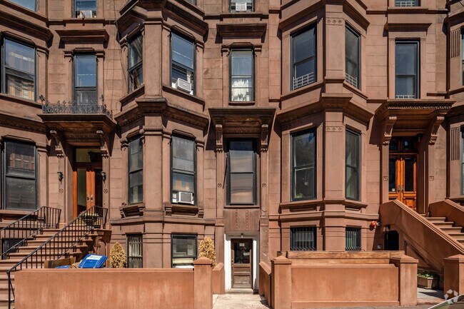 Building Photo - 221 Berkeley Pl