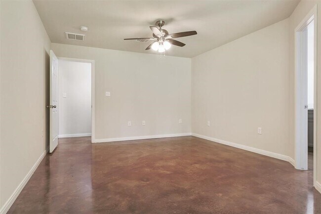 Foto del edificio - 5610 Highline Dr