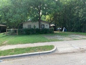 Building Photo - 4708 Red River St