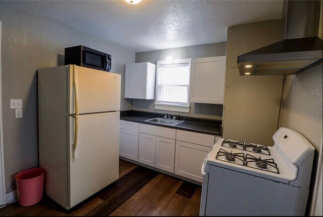 Foto del edificio - 3716 NW Liberty St
