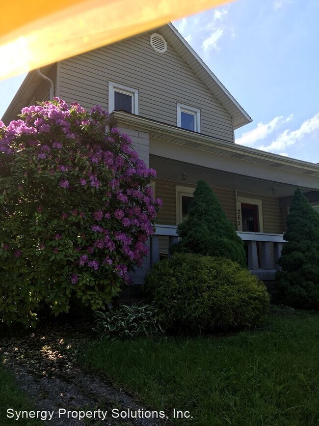 Foto del edificio - 4 br, 1.5 bath House - N. Union St. 265 Cr...