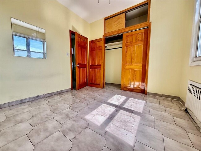 Foto del edificio - 125 Bay 17th St