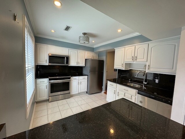 Foto del edificio - 1756 Dogwood Dr