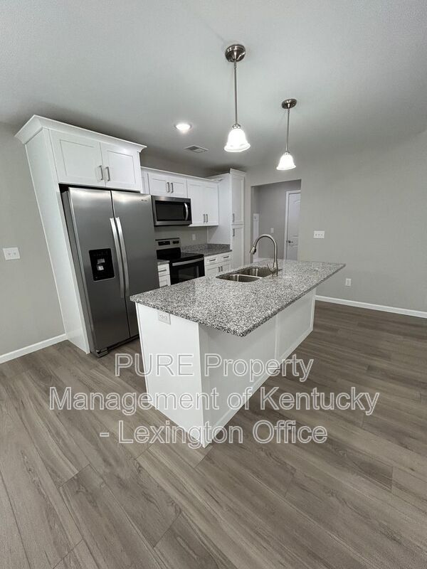 Foto del edificio - 263 Stoney Creek Way
