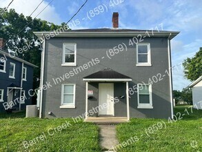 Building Photo - 81 Highland Ave
