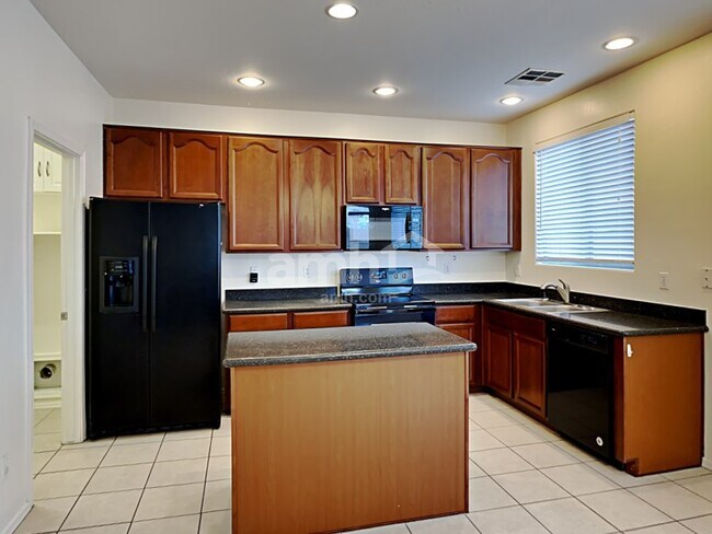 Foto del edificio - 15139 N 173rd Ln