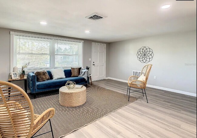Foto del edificio - 11705 Meredith Ln