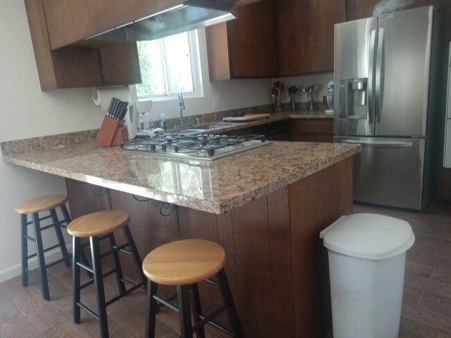 Foto del edificio - 869 Via Abajo