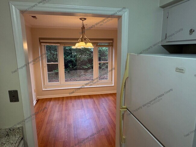 Building Photo - 5512 Hamstead Crossing