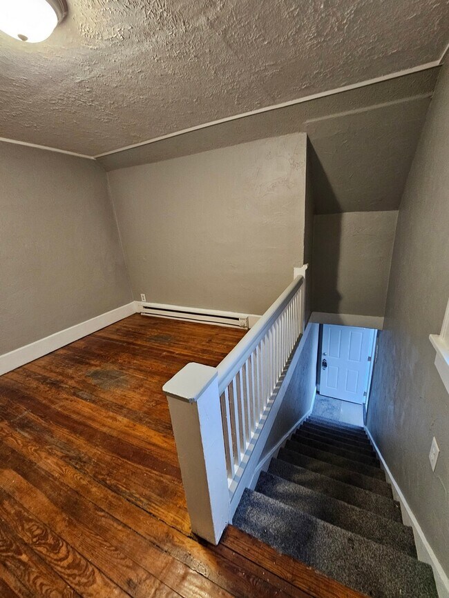 Foto del edificio - 811 E 29th St