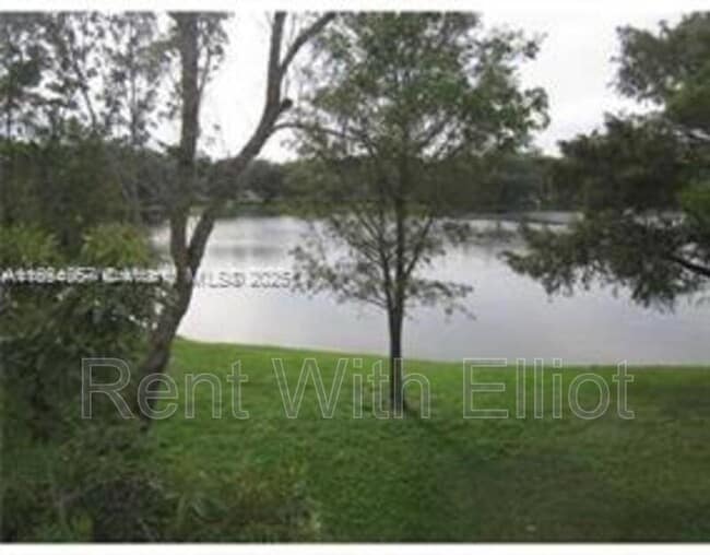 Foto del edificio - 3600 N 56th Ave