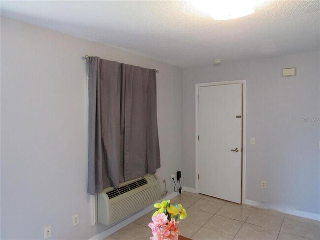 Foto del edificio - 934 Caribbean Dr