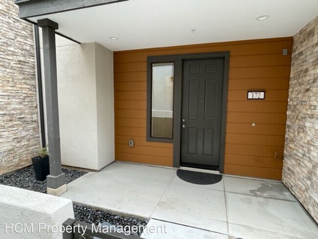 Building Photo - 2 br, 2.5 bath House - 172 Keeper