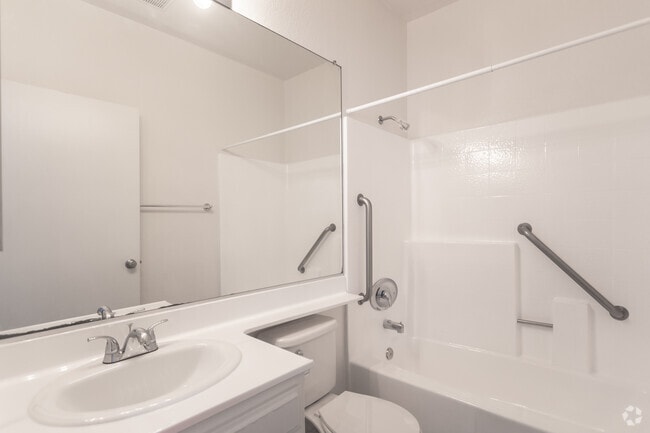 3BR,2BA-1300SF- Bathroom - Vassar Terrace
