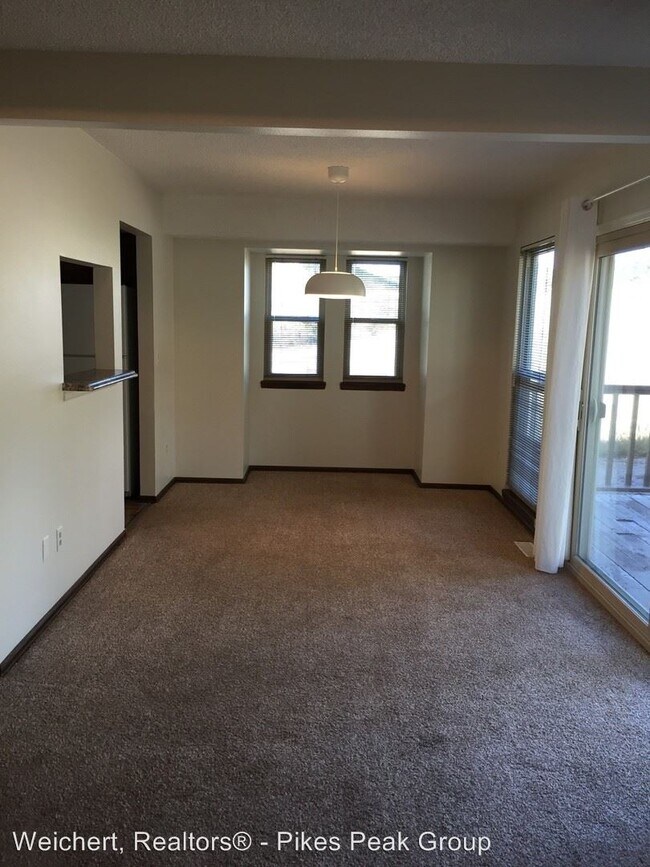 Building Photo - 10635 Green Mountain Falls Grn