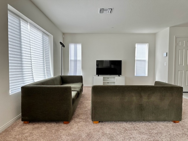 Building Photo - 20215 Patchfield Dr
