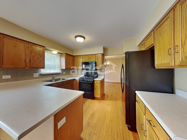 Building Photo - 1881 Westmore Grove Dr