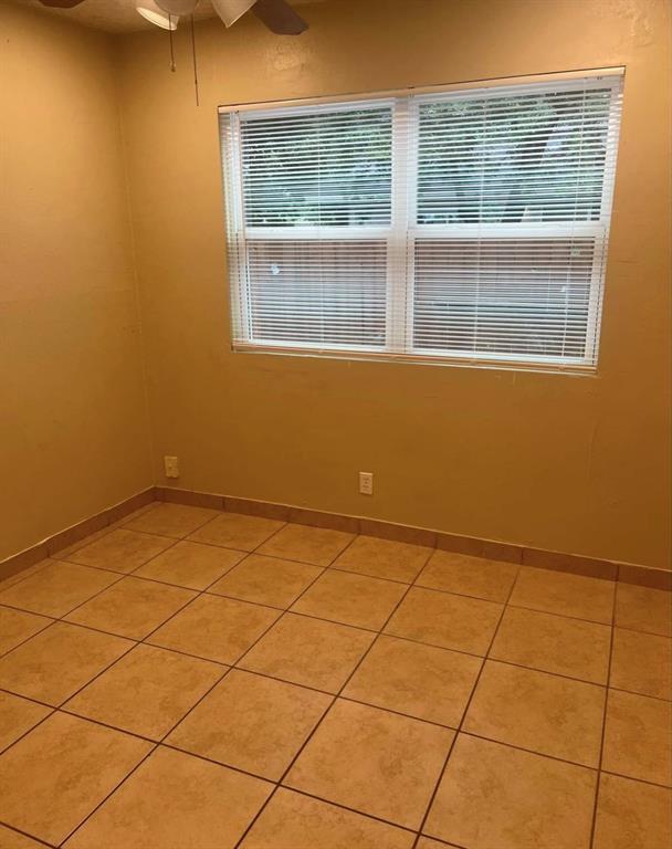 Foto del edificio - 10307 Burmaster Ln