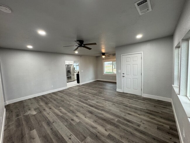 Photo - Country Living House